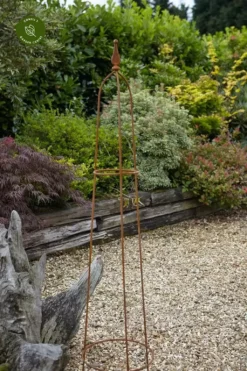 Byland Rust Obelisk - Small