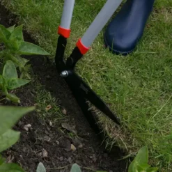 Wilkinson Sword Long Handled Edging Shears 7 Wilkinson Sword Long Handled Edging Shears -Garden Care Shop wilkinson sword long handled edging shears 1000x1000 62164f13d8abf l